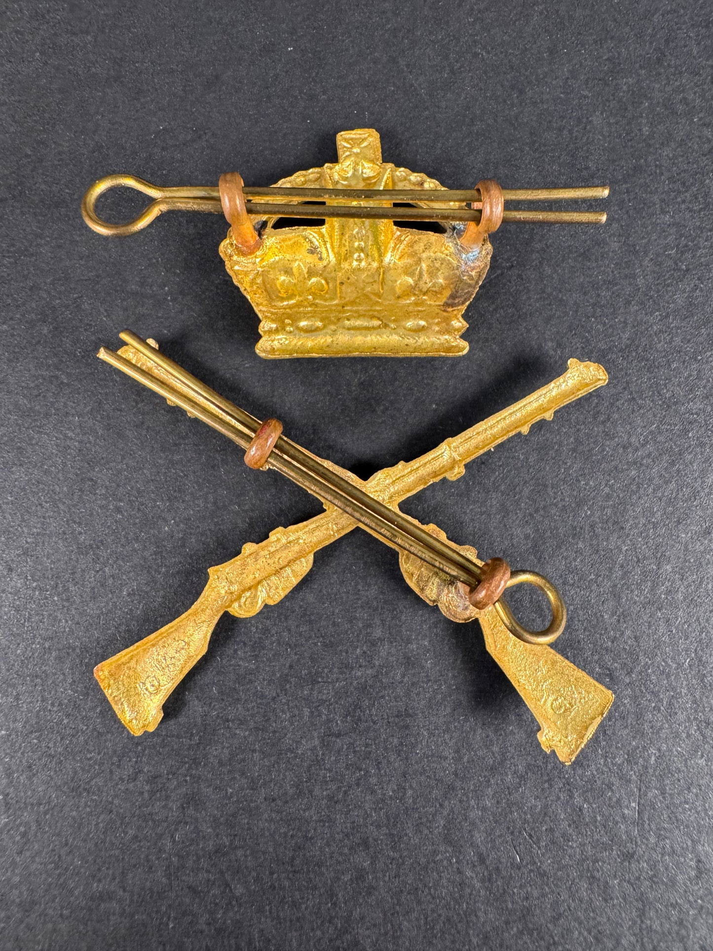 Photo 2 of WW1 British Army Infantry Marksman Shooting Proficiency Arm Badge - collectible militaria item