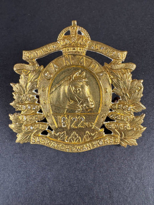 Photo 1 of WW2 Canadian Army 16/22nd Saskatchewan Horse Cap Badge - collectible militaria item