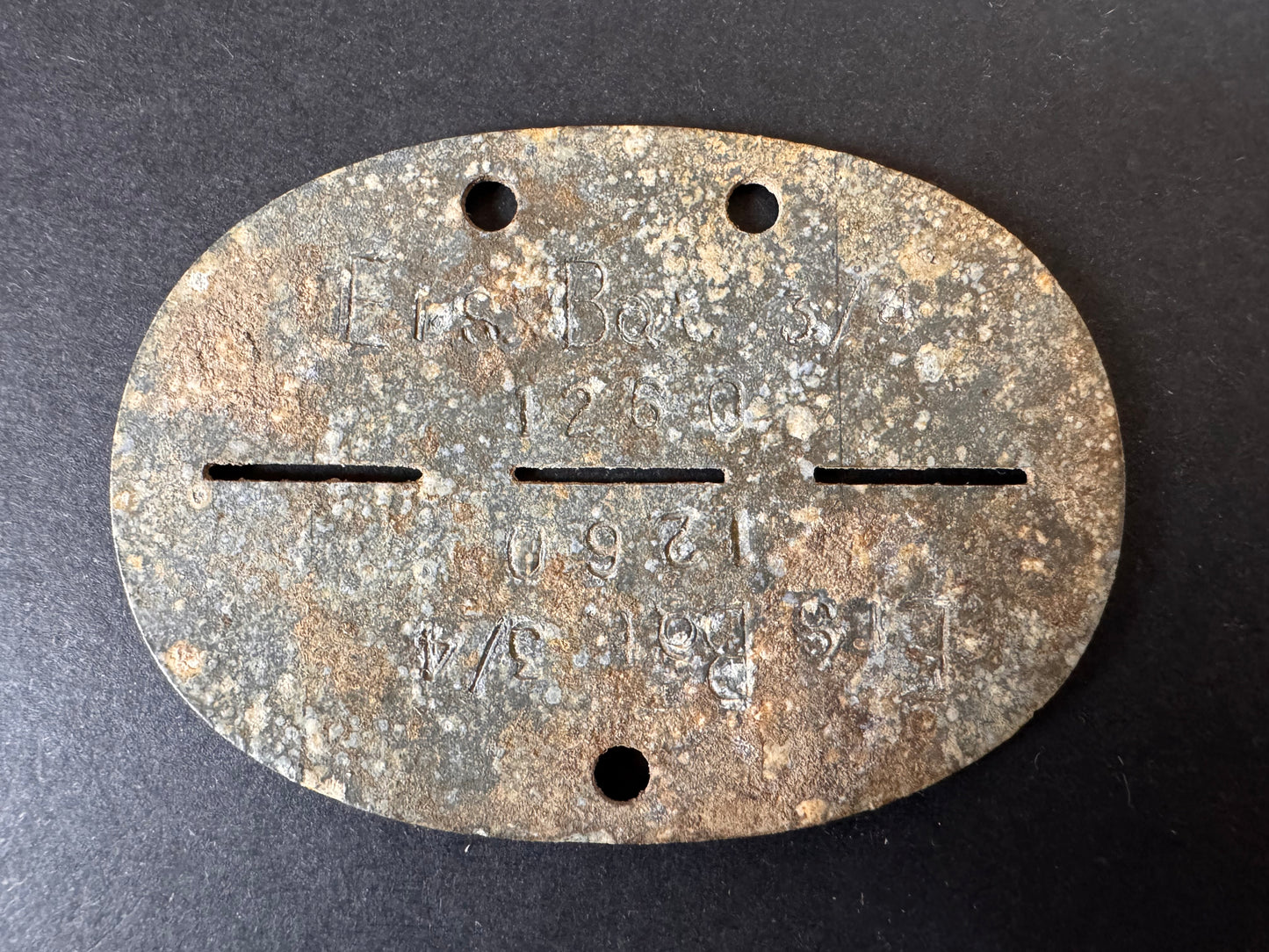 Photo 1 of WW2 German Army Dog tag ID Disc ERS.BAT.3/4 - collectible militaria item