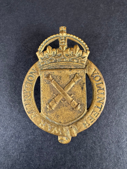 Photo 1 of WW1 British War Munitions Factory Volunteers Lapel Badge - collectible militaria item