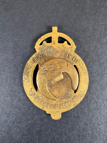 Photo 2 of WW1 British War Munitions Factory Volunteers Lapel Badge - collectible militaria item