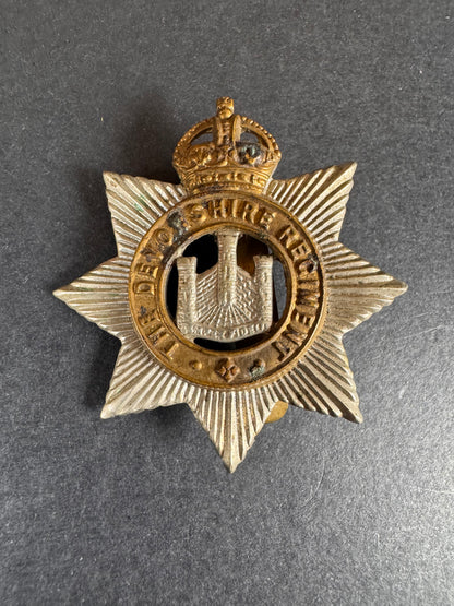 Photo 1 of WW1 British Army Devonshire Infantry Regiment Cap Badge - collectible militaria item