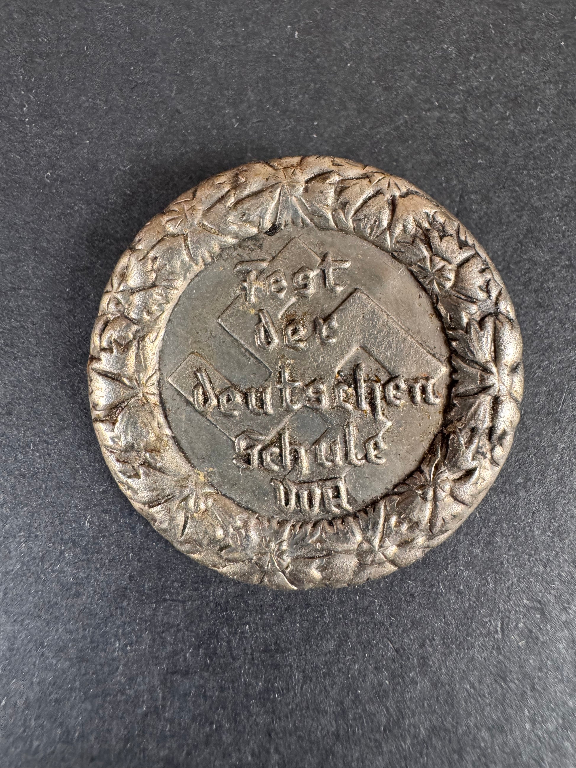 Photo 2 of Third Reich VDA Tinnie - Test Der Deutschen Schule - collectible militaria item