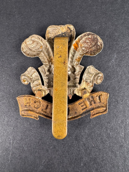 Photo 2 of WW2 British Army Welch (Welsh) Regiment Cap Badge - collectible militaria item