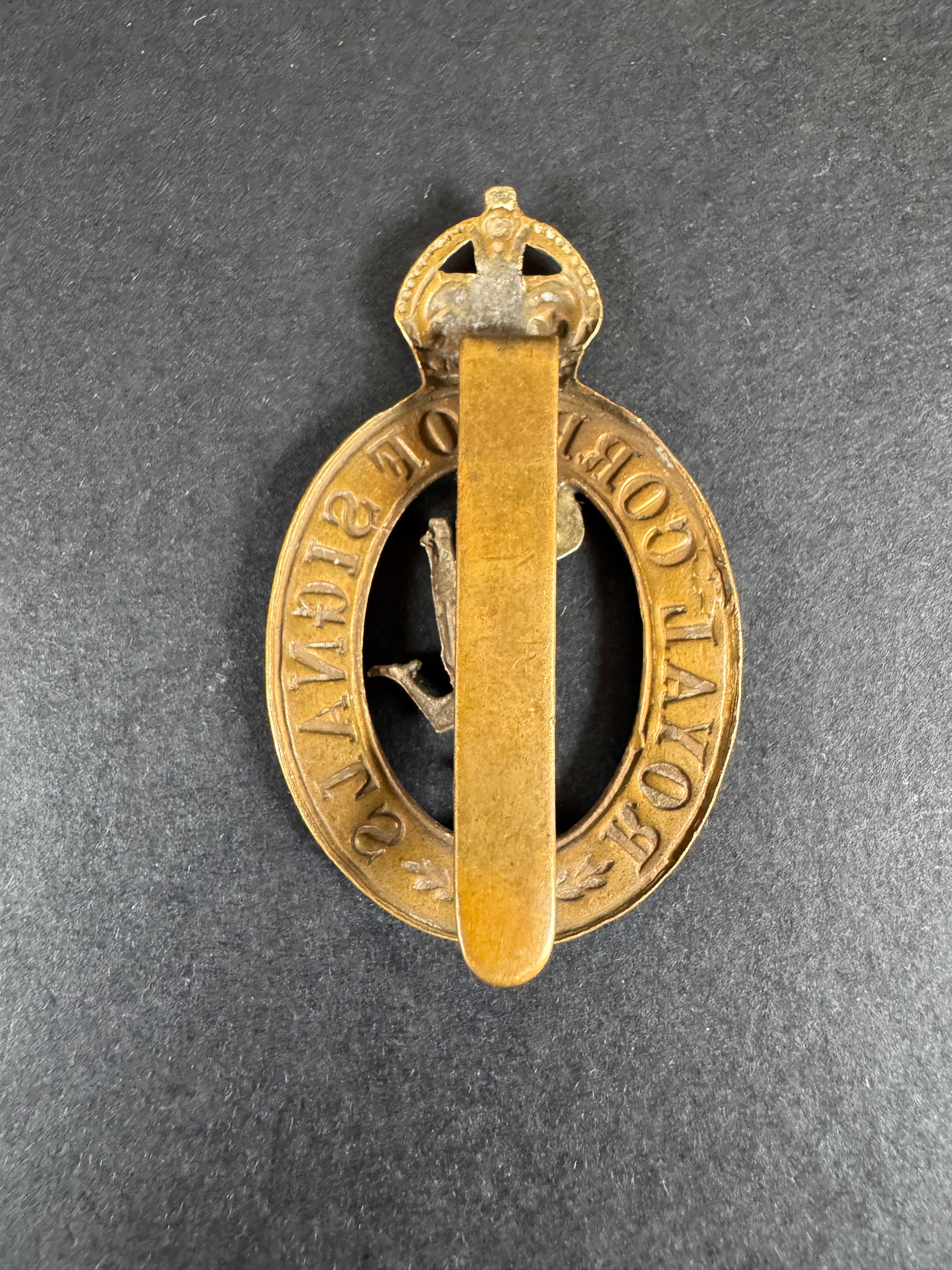 Photo 2 of WW2 British Army Royal Corps of Signals Cap Badge - collectible militaria item
