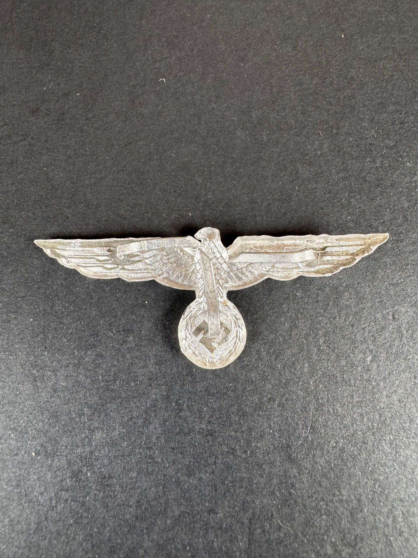 Photo 3 of WW2 German Army 1935 Visor Cap Eagle - collectible militaria item