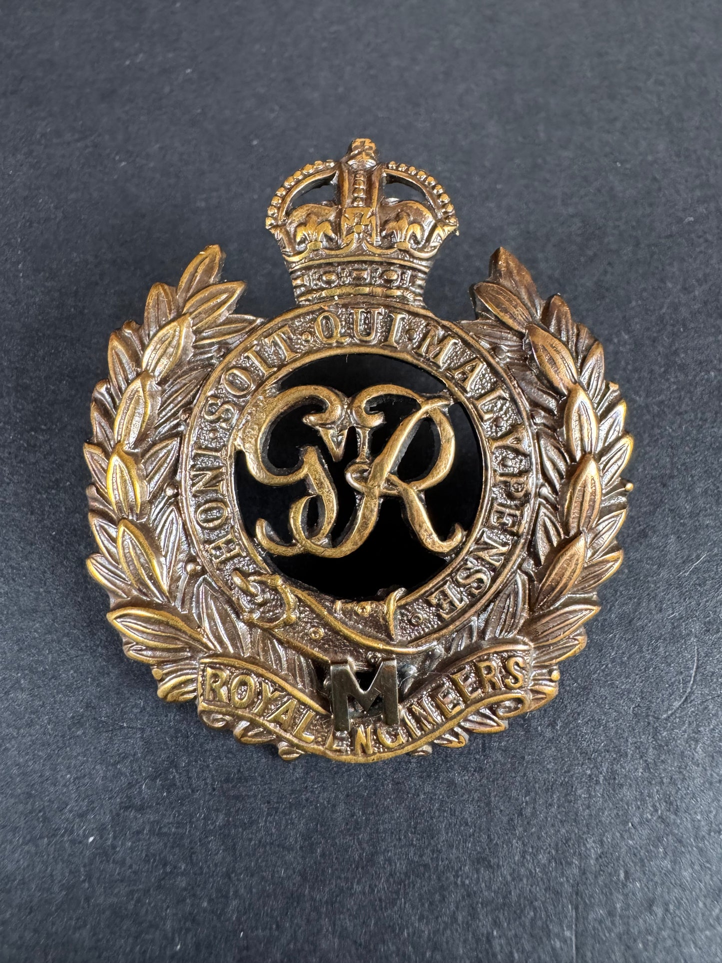 Photo 1 of WW2 British Army Royal Engineers Militia Cap Badge - collectible militaria item