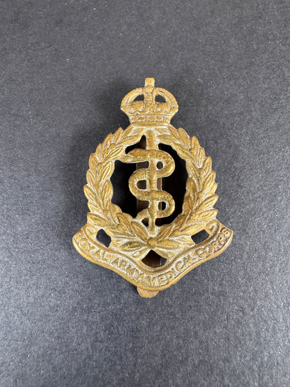 Photo 1 of WW1 British Royal Army Medical Corps Cap Badge - collectible militaria item
