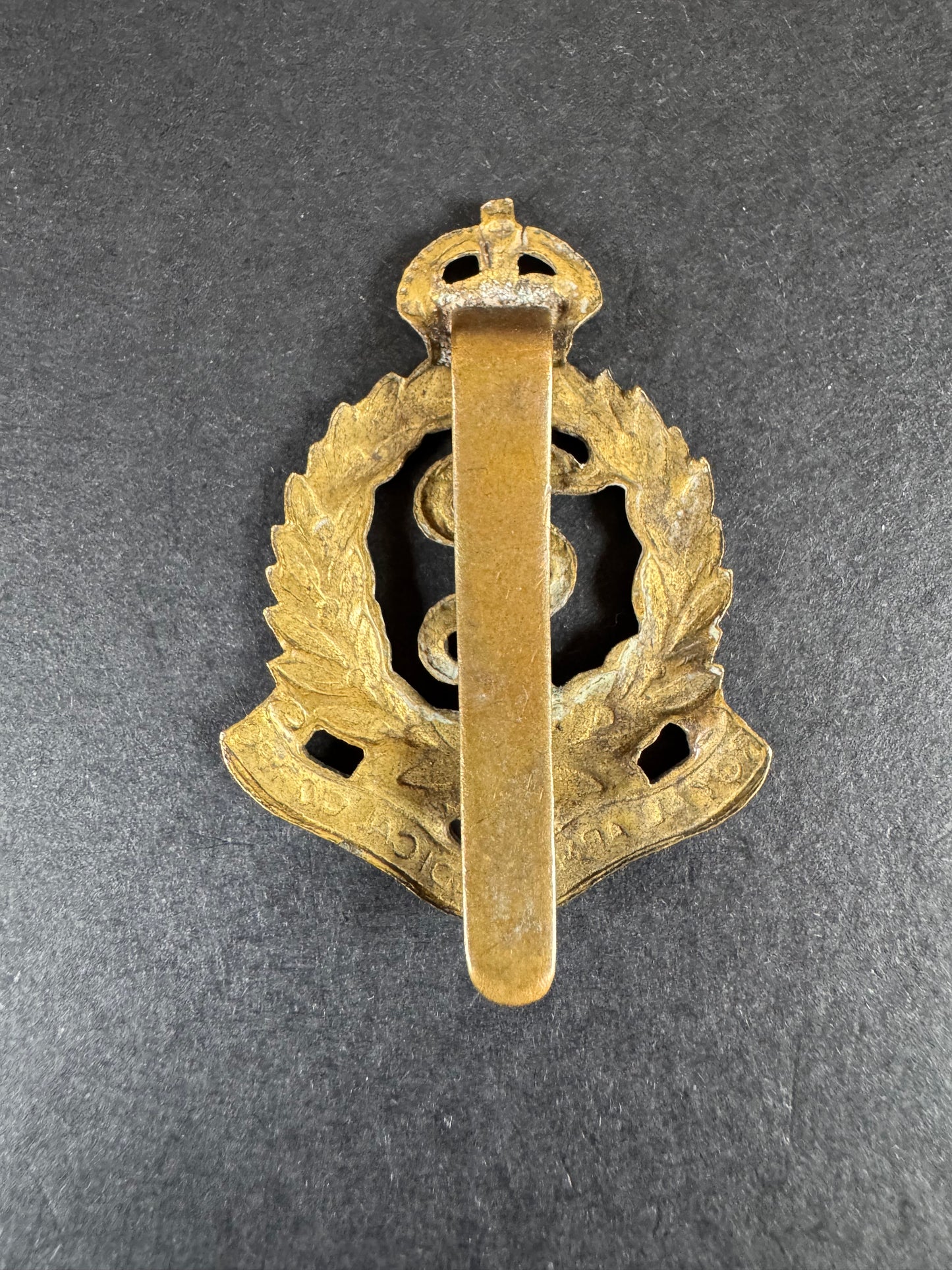 Photo 2 of WW1 British Royal Army Medical Corps Cap Badge - collectible militaria item