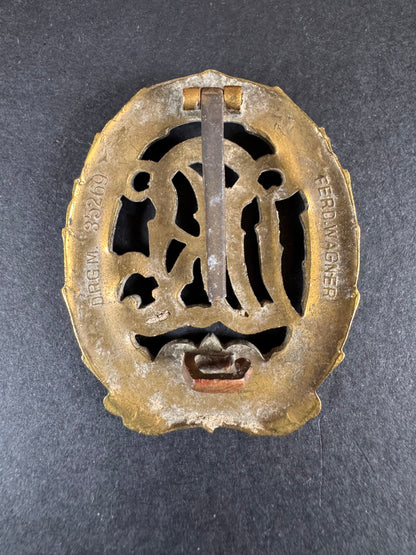Photo 3 of Third Reich German DRL Sports Achievement Badge in Bronze - collectible militaria item