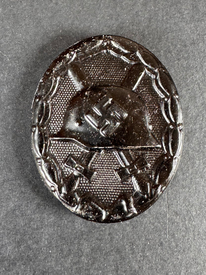 Photo 2 of WW2 German 1939 Black Wound Badge - collectible militaria item
