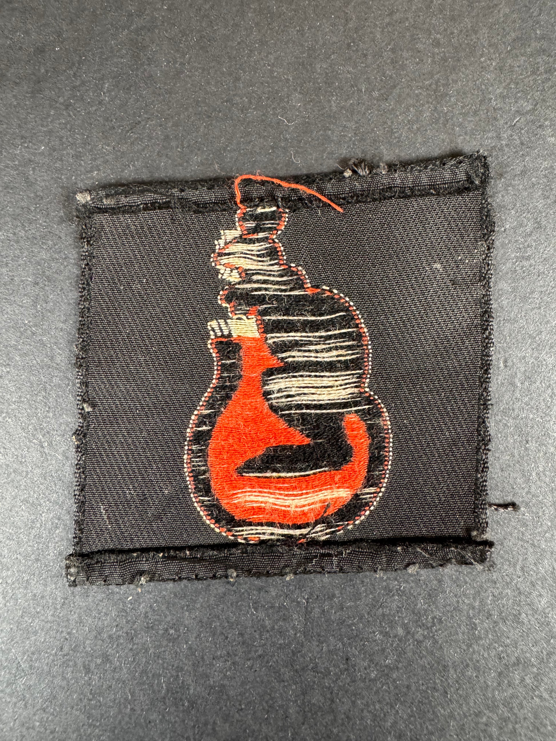 Photo 2 of WW2 British Army 7th Armoured Division Formation Sign Badge - collectible militaria item
