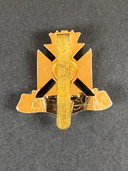 After WW2 Wiltshire Regiment Anodised Cap Badge