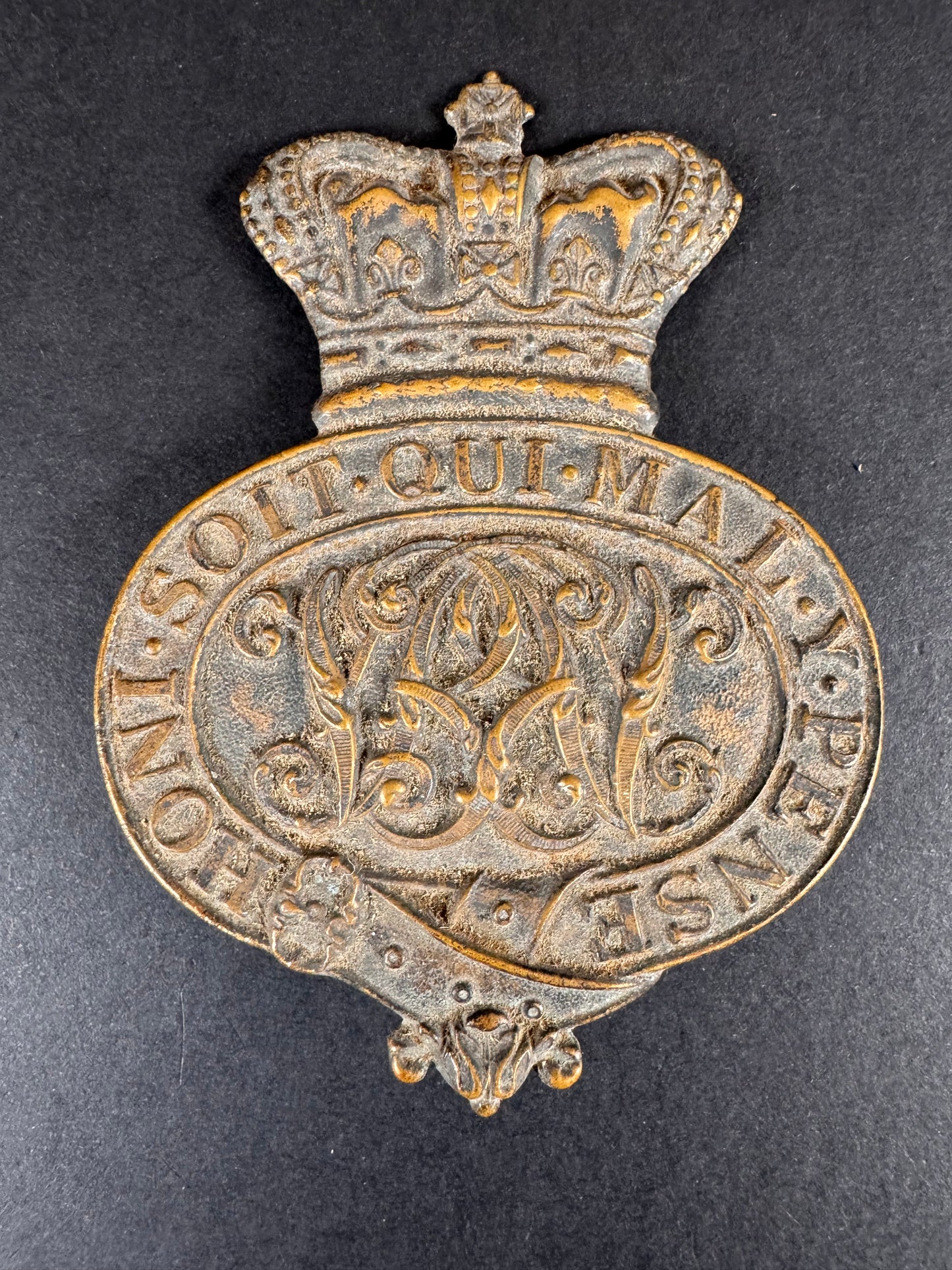 Photo 1 of Victorian British Army Grenadier Guards Valise Badge - collectible militaria item