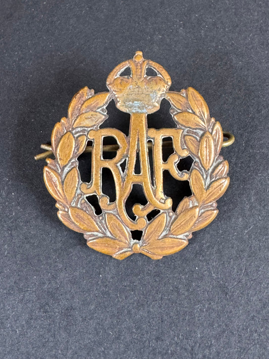 WW1 British Royal Air Force Cap Badge RAF