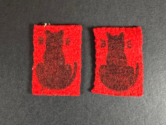 Photo 1 of WW2 British Royal Army 56th London Infantry Division Printed Formation Signs - collectible militaria item
