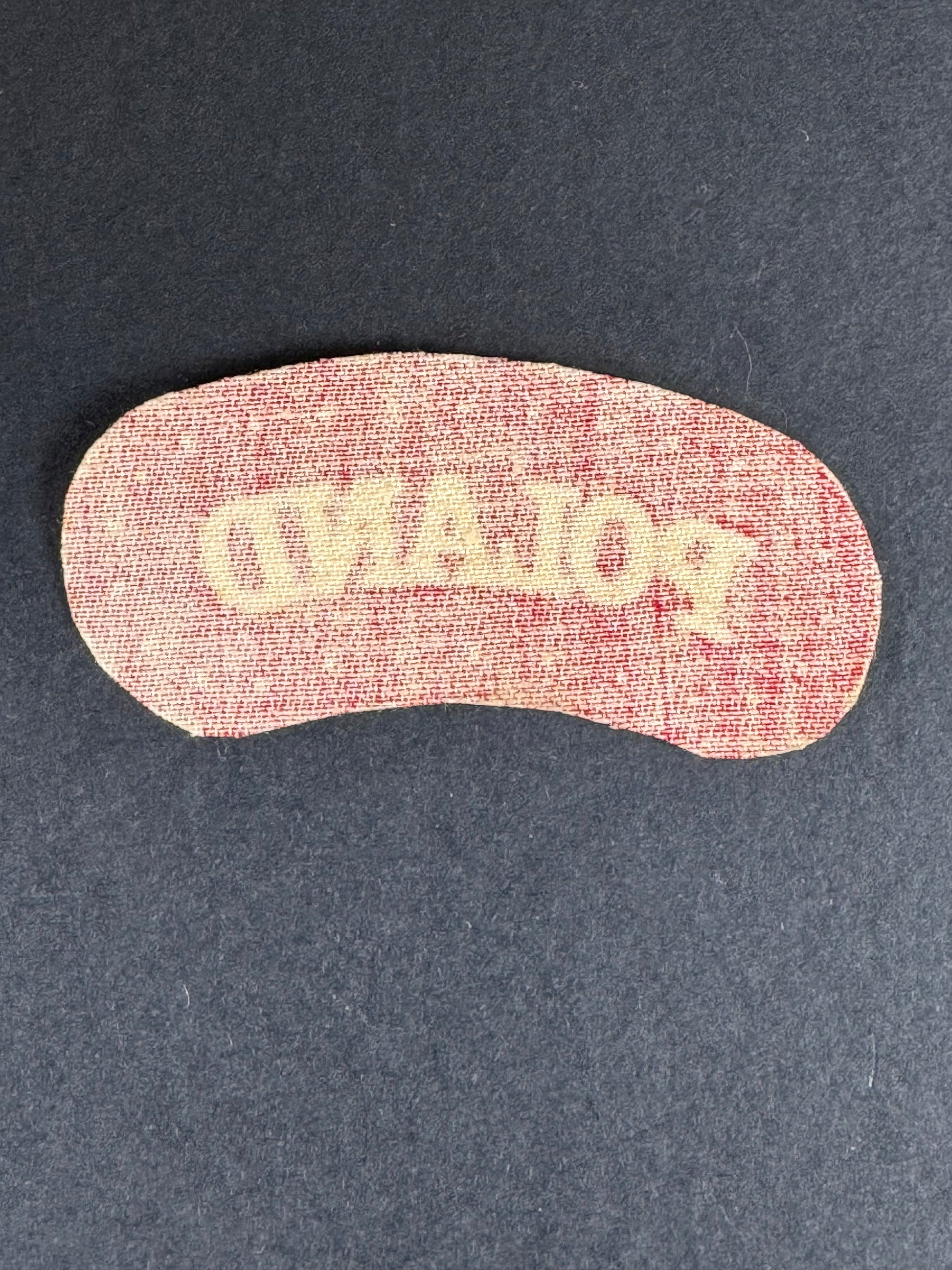 Photo 2 of WW2 Free Polish Forces Printed Shoulder Title - collectible militaria item