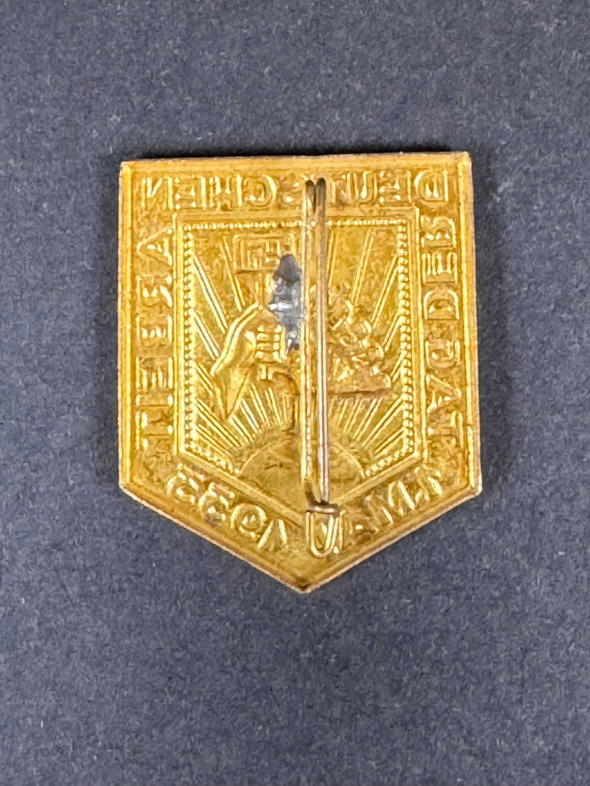 Photo 3 of Third Reich NSBO Tag Der Deutschen Arbeit 1933 Tinnie - collectible militaria item