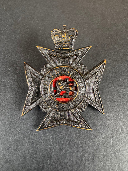 Photo 1 of The Royal Rhodesia Regiment Cap Badge - collectible militaria item