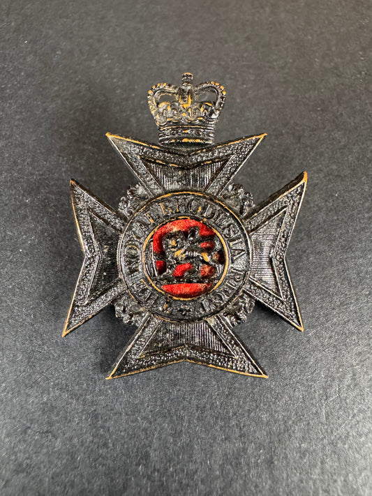 Photo 1 of The Royal Rhodesia Regiment Cap Badge - collectible militaria item
