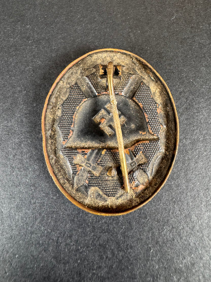 Photo 3 of WW2 German 1939 Black Wound Badge - collectible militaria item
