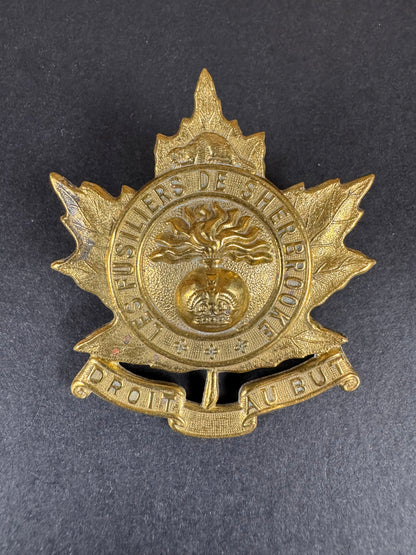 Photo 1 of WW2 Canadian Army Sherbrooke Fusiliers Cap Badge - collectible militaria item