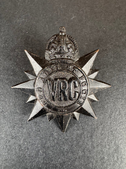Photo 1 of WW2 Canadian Army Victoria Rifles of Canada Cap Badge - collectible militaria item
