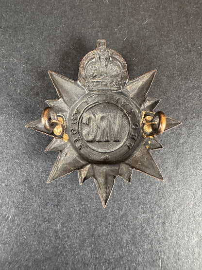 Photo 2 of WW2 Canadian Army Victoria Rifles of Canada Cap Badge - collectible militaria item
