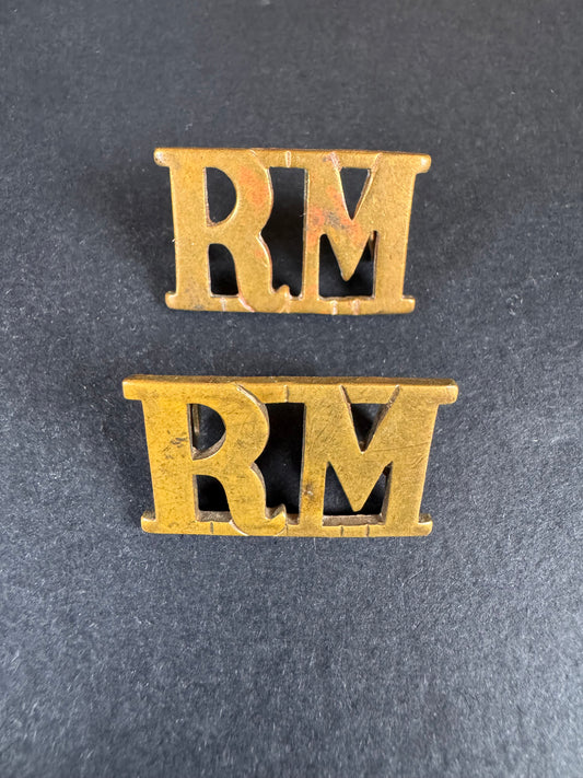 Photo 1 of WW1 British Army Royal Marines Uniform Shoulder Titles RM - collectible militaria item