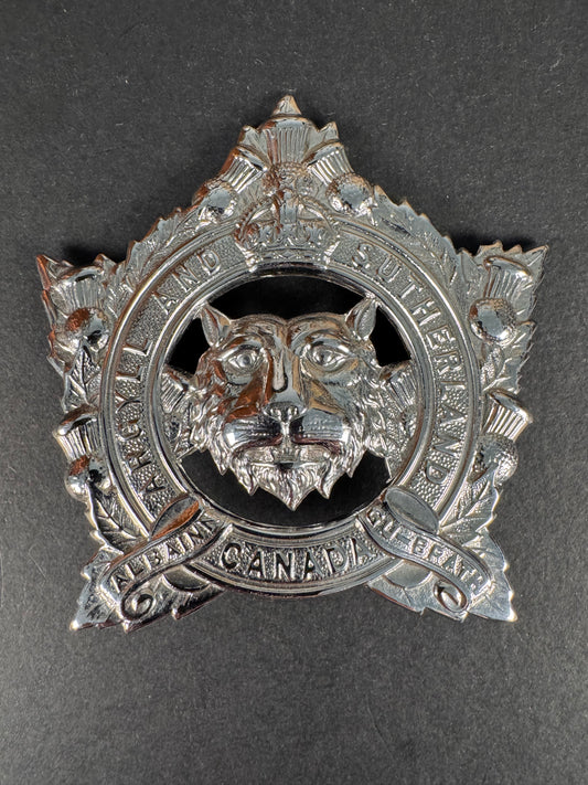 Photo 1 of WW2 Canadian Army Argyll & Sutherland Highlanders Of Canada Cap Badge - collectible militaria item