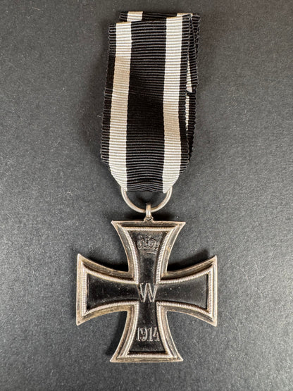 Photo 1 of WW1 German Army 1914 Iron Cross 2nd Class Medal KO - collectible militaria item