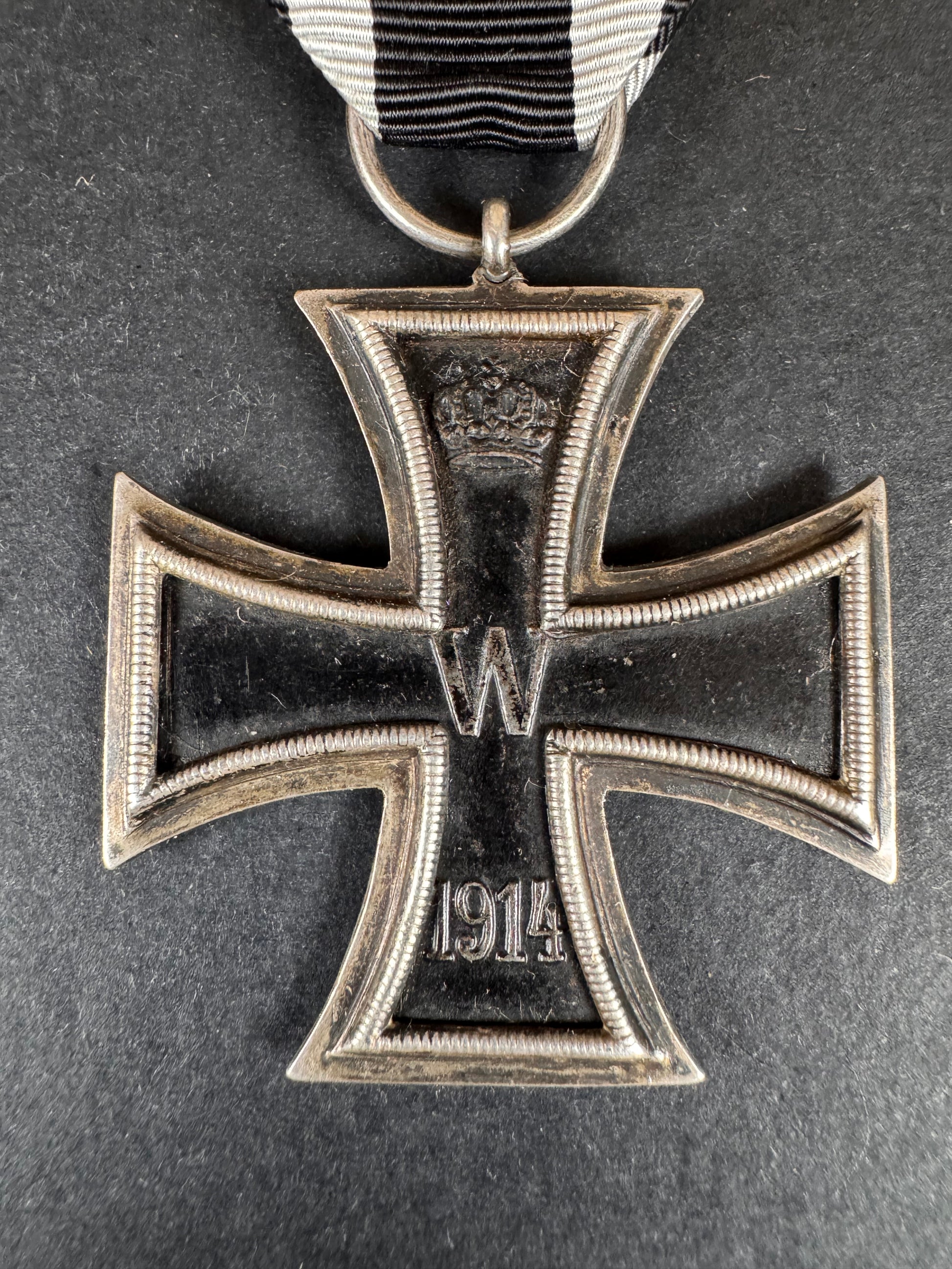 Photo 2 of WW1 German Army 1914 Iron Cross 2nd Class Medal KO - collectible militaria item