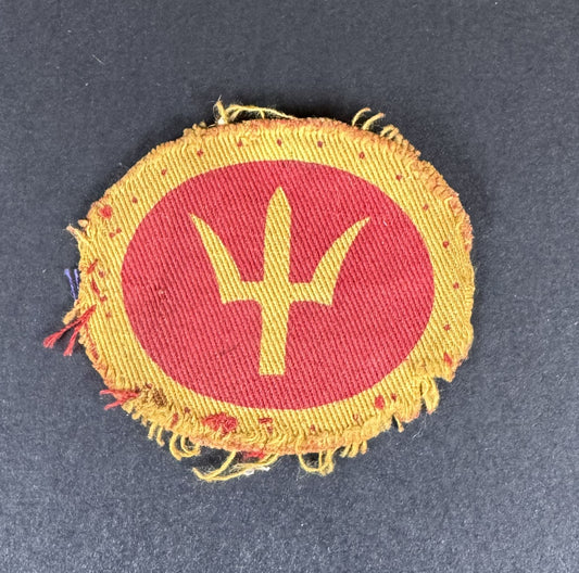 Photo 1 of After WW2 British Army 44th (Home Counties) Division Printed Formation Sign - collectible militaria item
