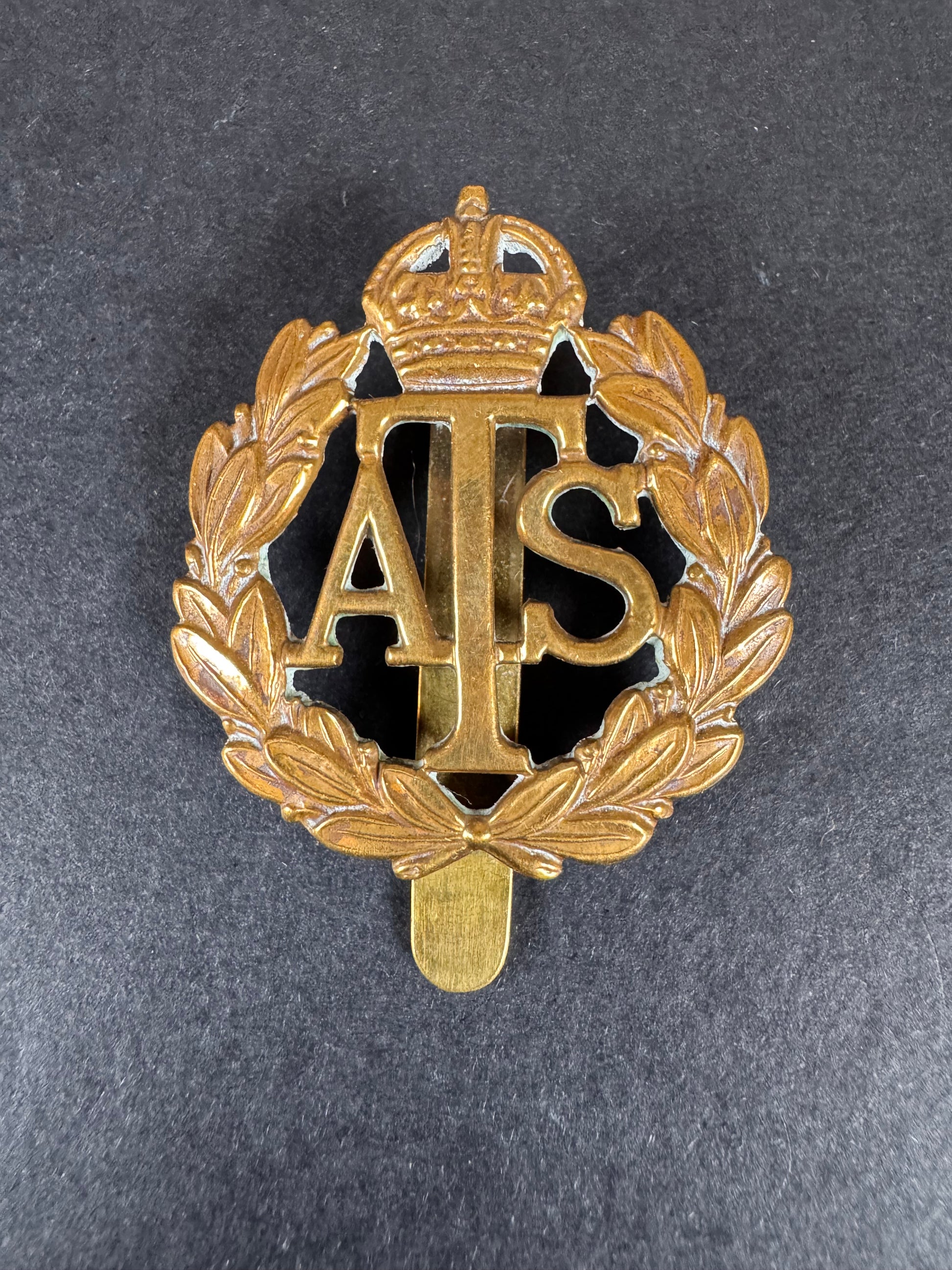 Photo 1 of WW2 British Auxiliary Territorial Service Cap Badge ATS - collectible militaria item