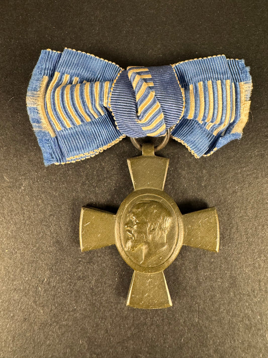 Photo 1 of WW1 German Empire Bavarian King Ludwig III Cross for Women - collectible militaria item