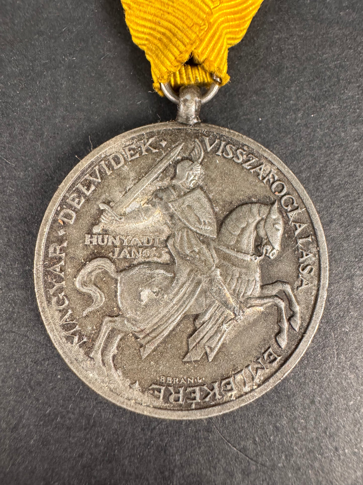 Photo 2 of WW2 Hungarian Commemorative Medal for the Liberation of Southern Hungary - collectible militaria item