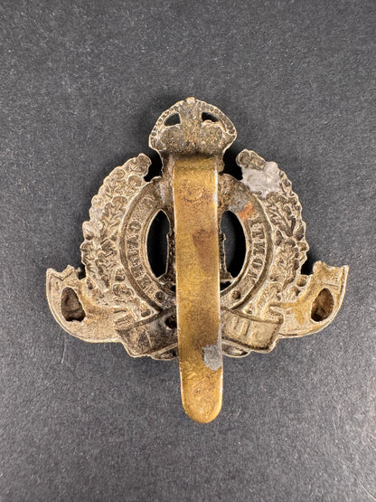 Photo 2 of WW1 British Army Suffolk Regiment Cap Badge - collectible militaria item