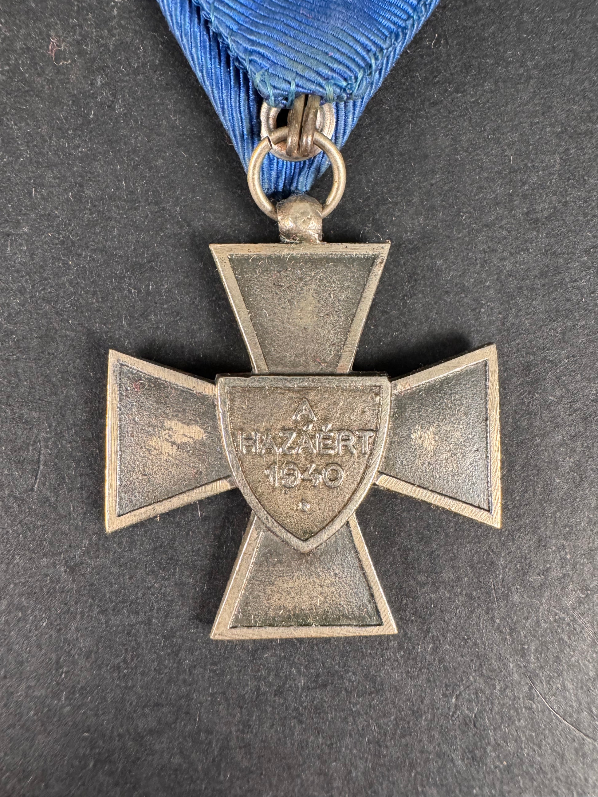 Photo 4 of WW2 Hungarian National Defense Cross 1940 Medal - collectible militaria item
