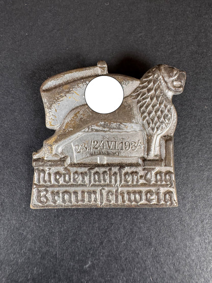 Photo 1 of Third Reich Niedersachsen Tag Braunschweig 1934 Tinnie Badge - collectible militaria item