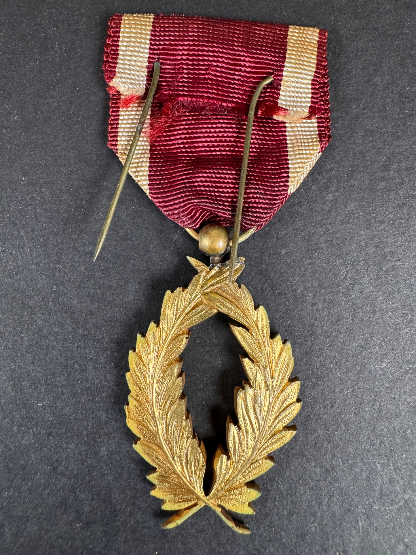 Photo 2 of WW2 Belgium Golden Palms of The Order of The Crown Medal - collectible militaria item