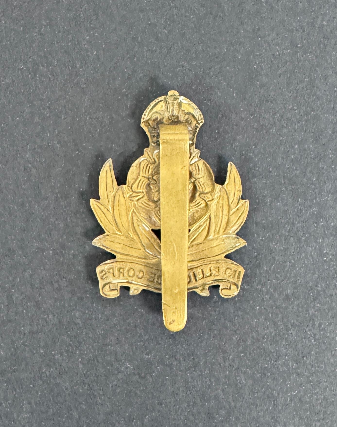 WW2 British Army Intelligence Corps Cap Badge