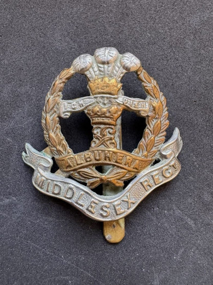 Photo 1 of WW1 British Army The Middlesex Infantry Regiment Cap Badge - collectible militaria item