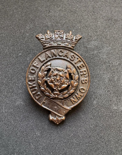 Photo 1 of WW1 British Army Duke Of Lancaster’s Own Yeomanry Officer's Cap Badge - collectible militaria item