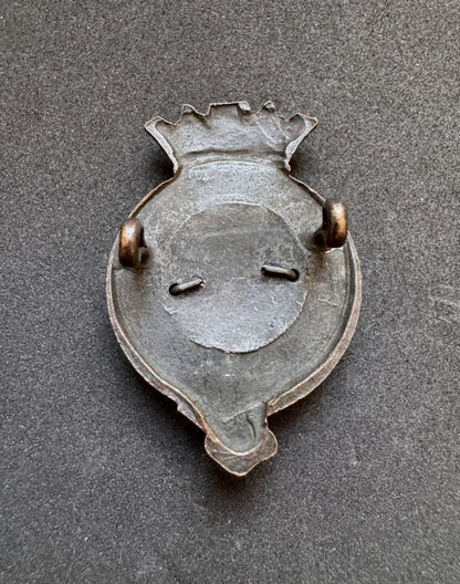 Photo 2 of WW1 British Army Duke Of Lancaster’s Own Yeomanry Officer's Cap Badge - collectible militaria item