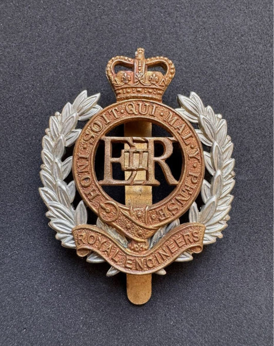 Photo 1 of After WW2 British Army Royal Engineers Warrant Officer's Cap Badge - collectible militaria item