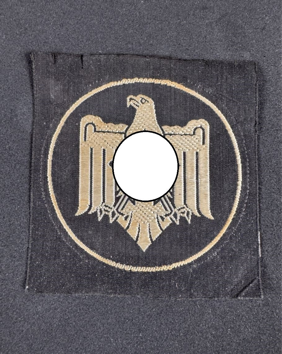 Photo 1 of Third Reich German Cloth DRL Sports Achievement Badge in Silver - collectible militaria item