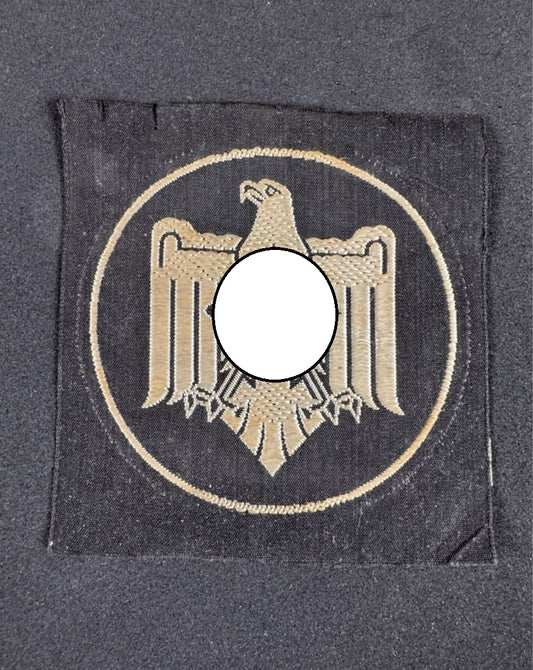 Photo 1 of Third Reich German Cloth DRL Sports Achievement Badge in Silver - collectible militaria item