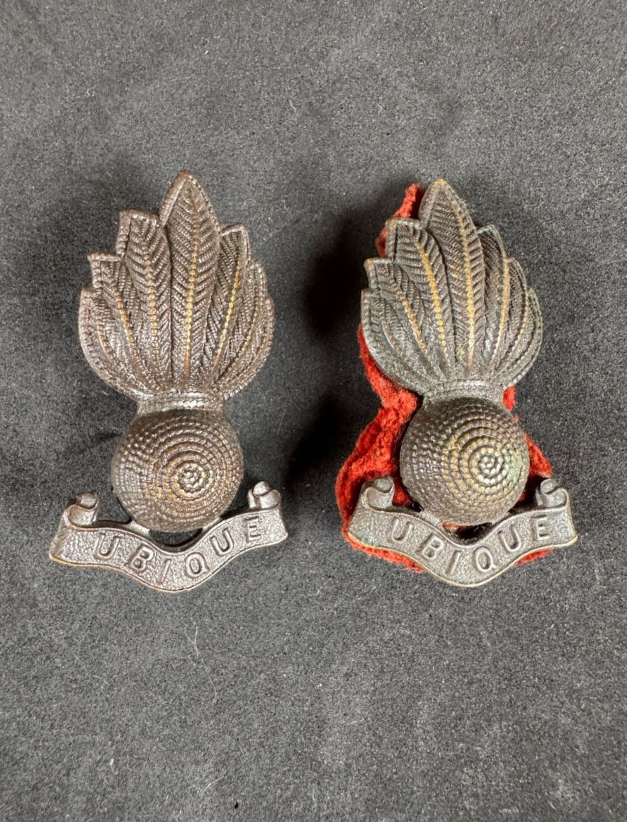 Photo 1 of WW2 British Army Royal Artillery Officer's Uniform Collar Badges - collectible militaria item
