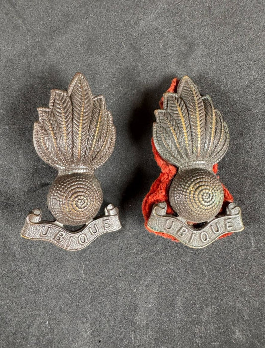 Photo 1 of WW2 British Army Royal Artillery Officer's Uniform Collar Badges - collectible militaria item