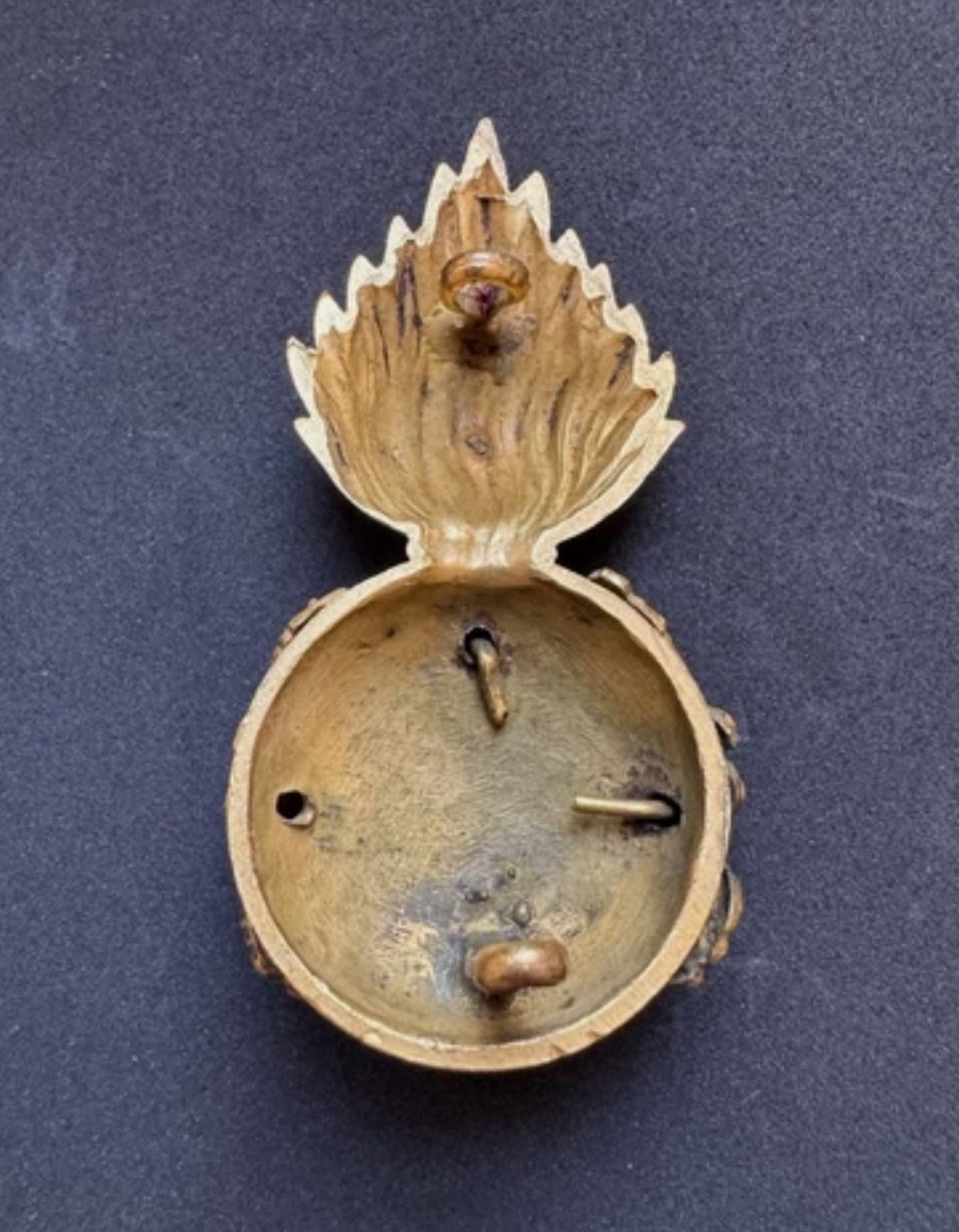 Photo 2 of WW2 British Army Royal Scots Fusiliers Officer's Busby Cap Badge - collectible militaria item